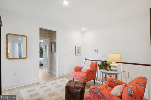 $725,999 | 14697 Deco Circle, Chantilly, VA 20151