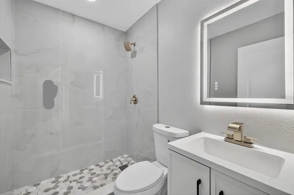 $435,000 | 4009 West Wallace Avenue, Tampa, FL 33611