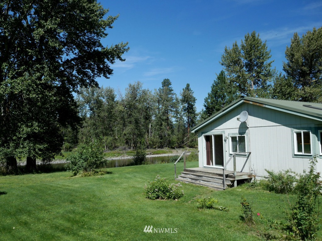 37 Wilson Road Winthrop, WA 98862 - Photo 4 of 25 Gallery Image 4