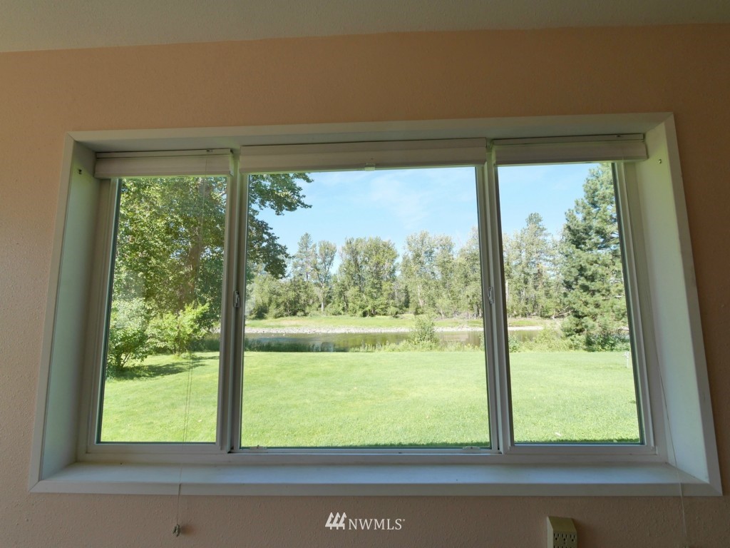 37 Wilson Road Winthrop, WA 98862 - Photo 9 of 25 Gallery Image 9