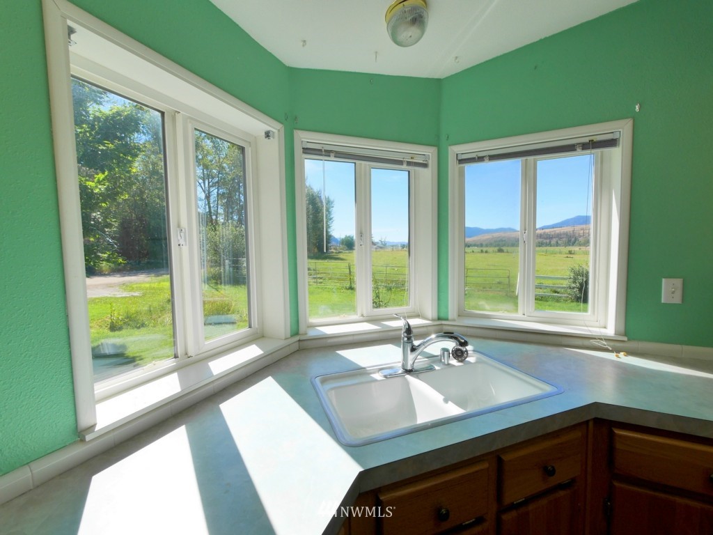 37 Wilson Road Winthrop, WA 98862 - Photo 10 of 25 Gallery Image 10