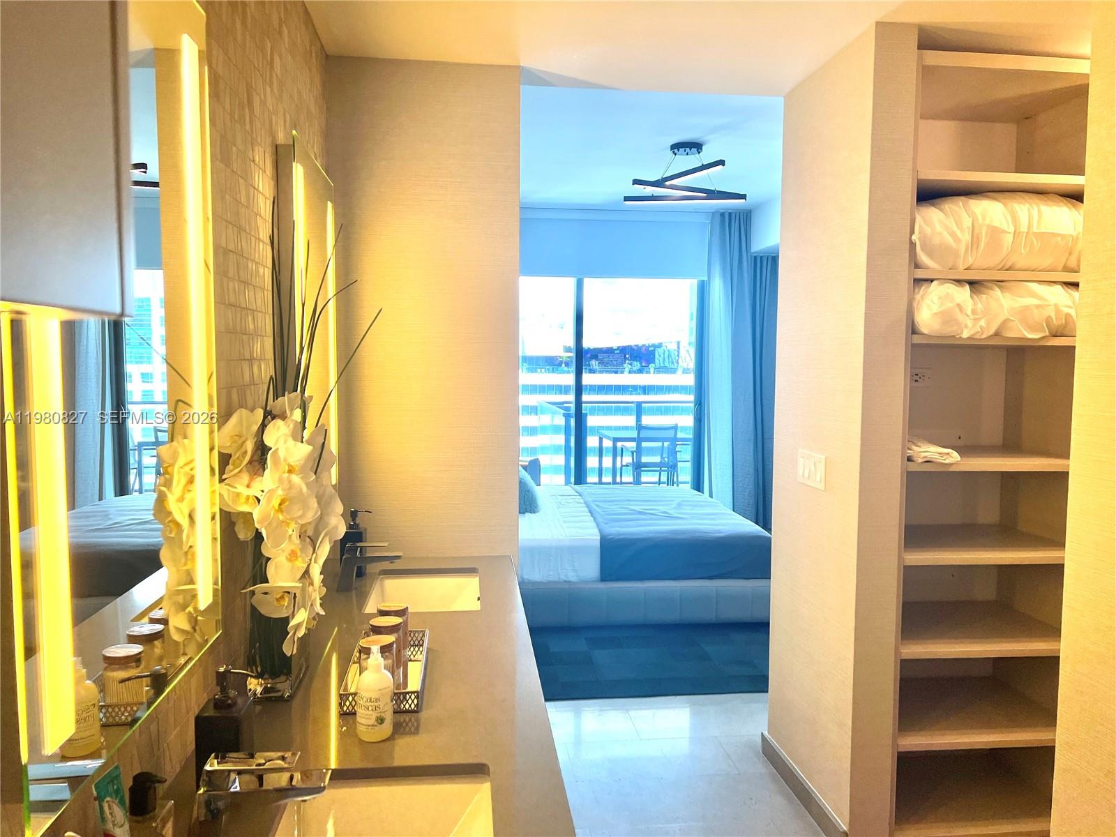 88 Southwest 7th Street, Unit 1908 Miami, FL 33130 - Photo 8 of 9