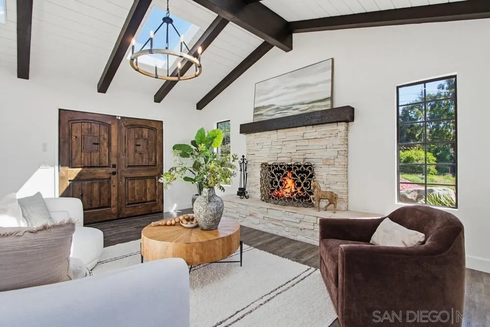 2024 Grandview Road Vista, CA 92084 - Photo 9 of 67 Gallery Image 9
