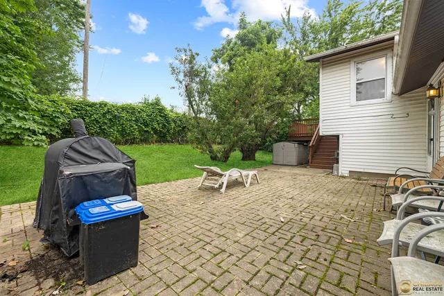 $499,900 | 220 Osage Terrace, Buffalo Grove, IL 60089