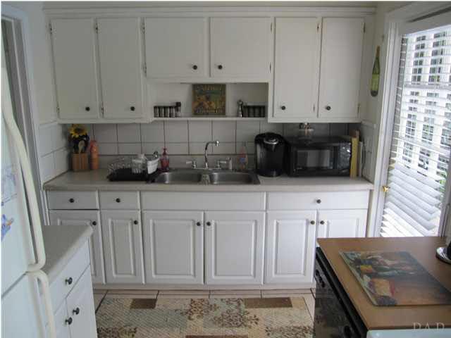 412 Gibbs Road Pensacola, FL 32507 - Photo 7 of 17 Gallery Image 7