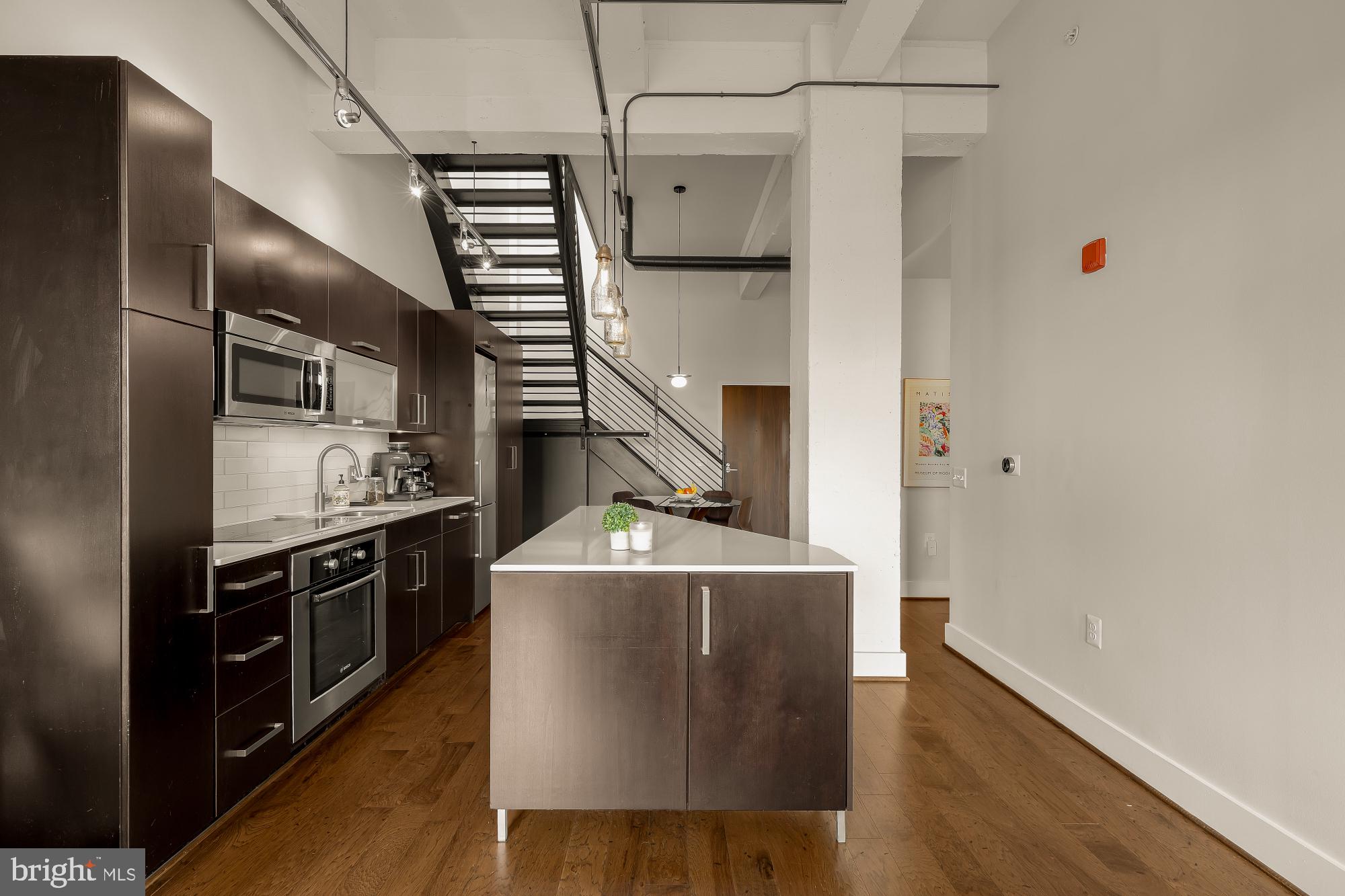 1401 R Street Northwest, Unit PH3 Washington, DC 20009 - Photo 7 of 37