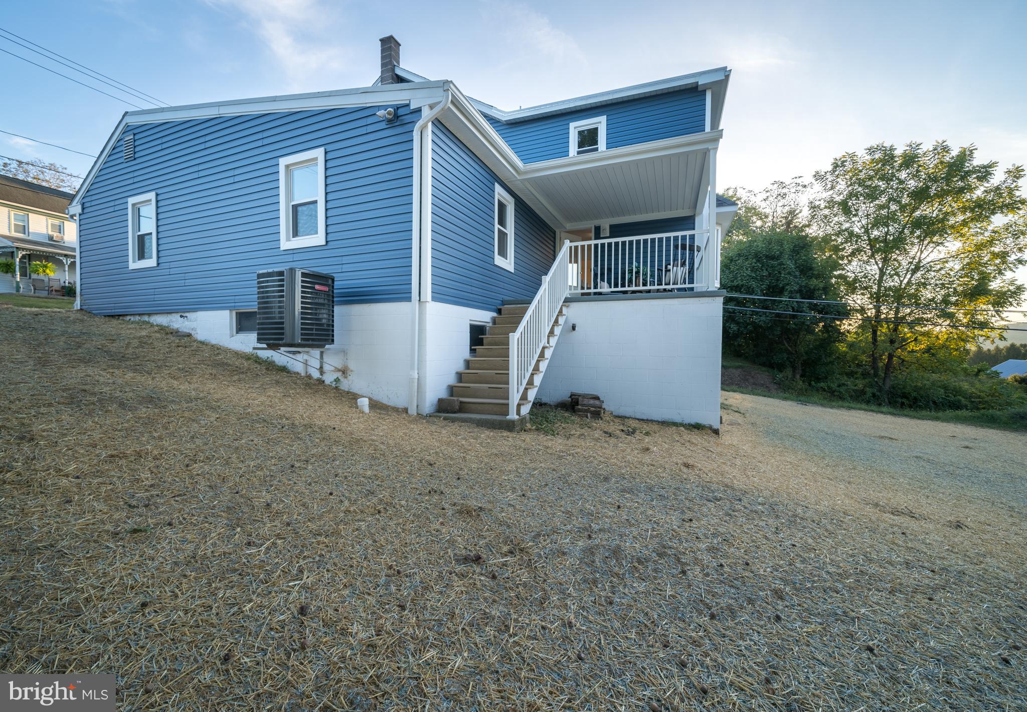 75 East Church Road Stevens, PA 17578 - Photo 4 of 34