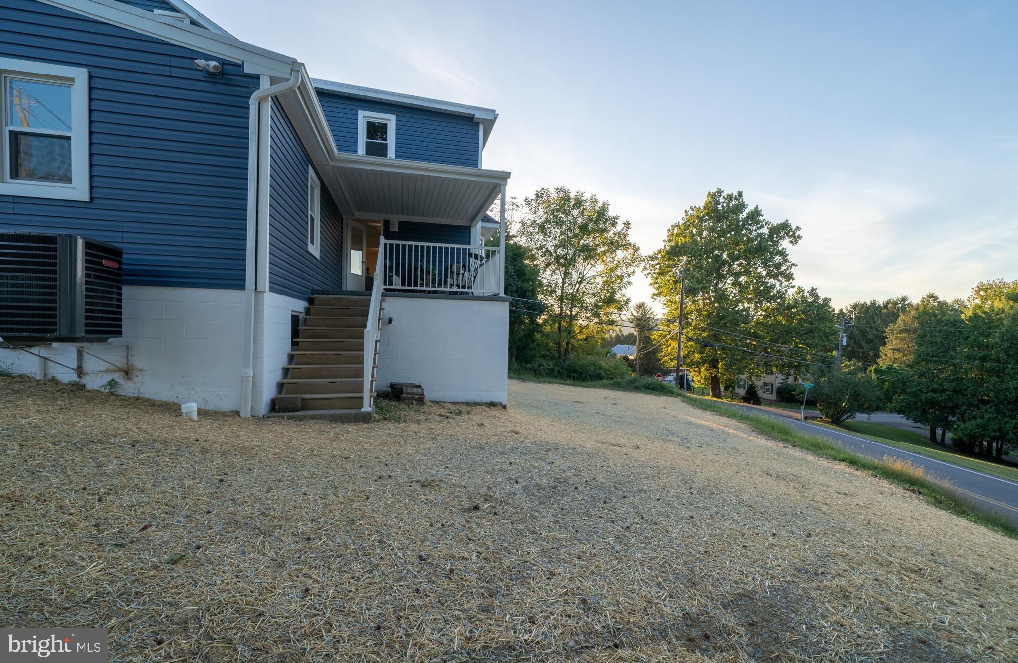 75 East Church Road Stevens, PA 17578 - Photo 5 of 34