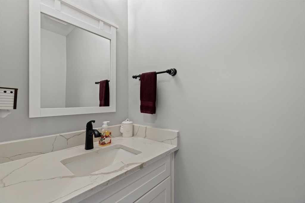 23 Hager Park Road Westminster, MA 01473 - Photo 16 of 41