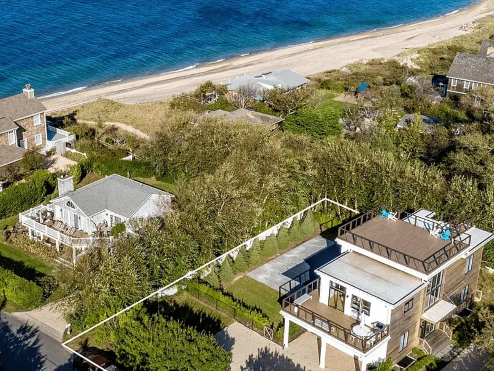 2 Captain Kidds Path Montauk, NY 11954 - Photo 15 of 15 an aerial view of a house