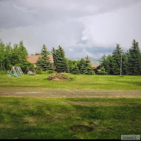 $185,000 | 3887 Lake Shore Drive, Island Park, ID 83429