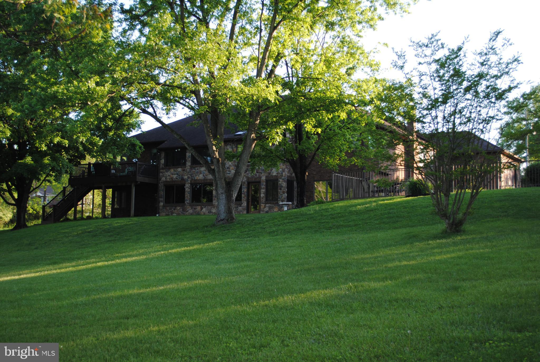 2821 Vireo Road York, PA 17403 - Photo 6 of 77 Gallery Image 6