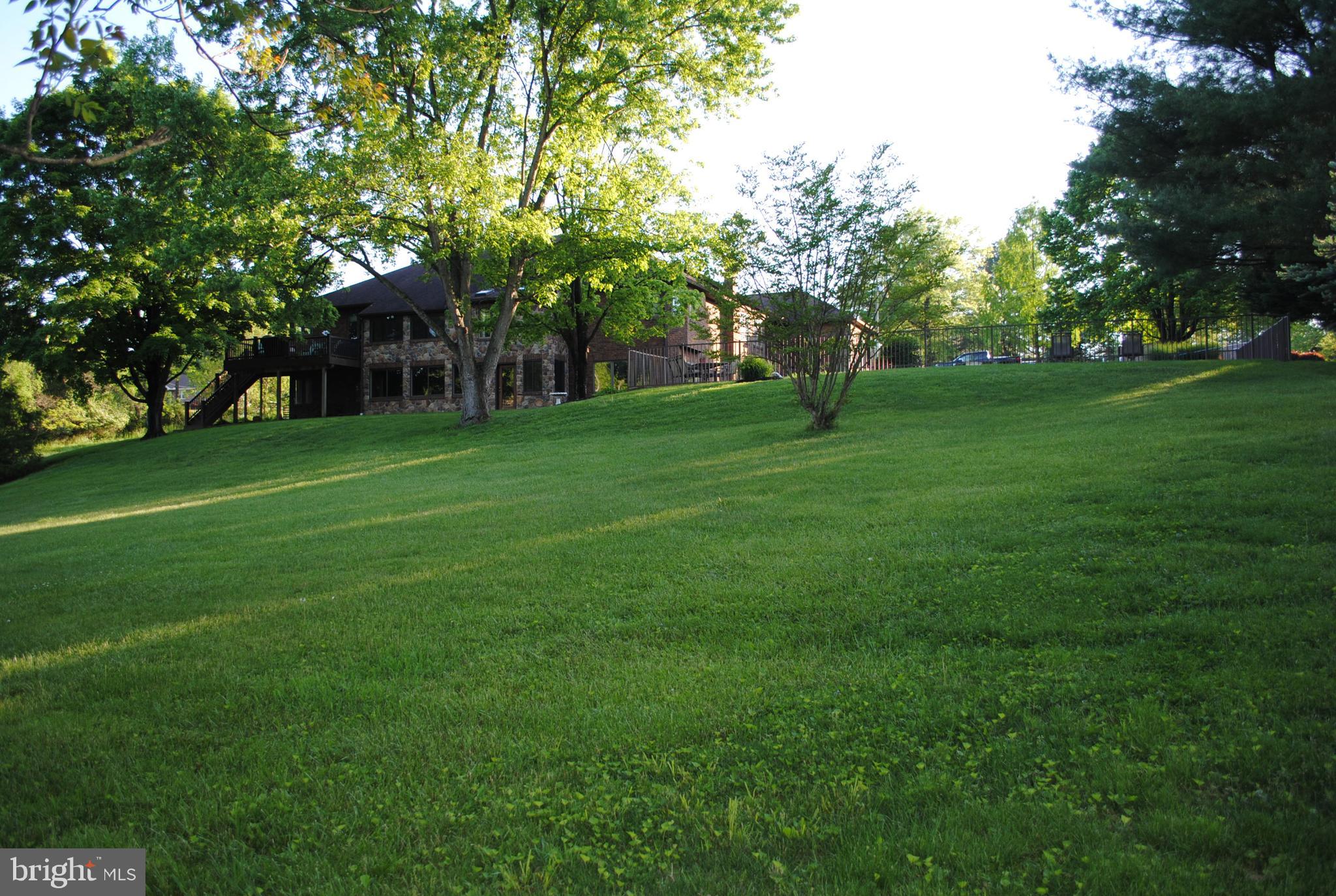 2821 Vireo Road York, PA 17403 - Photo 8 of 77 Gallery Image 8