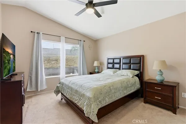 $725,000 | 922 Naples Drive, Corona, CA 92882