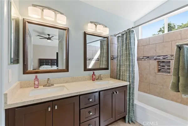 $725,000 | 922 Naples Drive, Corona, CA 92882