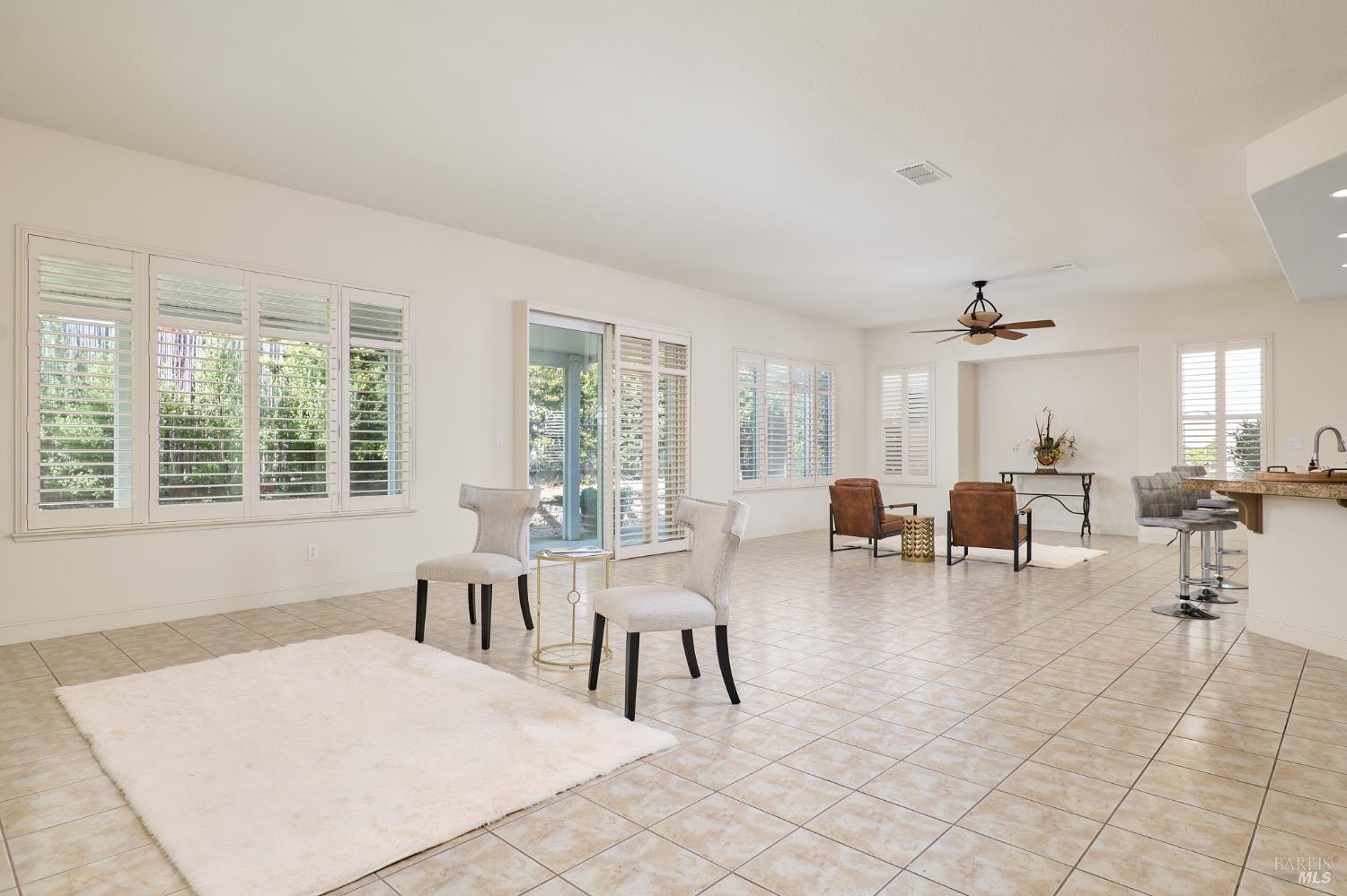 721 Michelbook Lane Rio Vista, CA 94571 - Photo 5 of 36