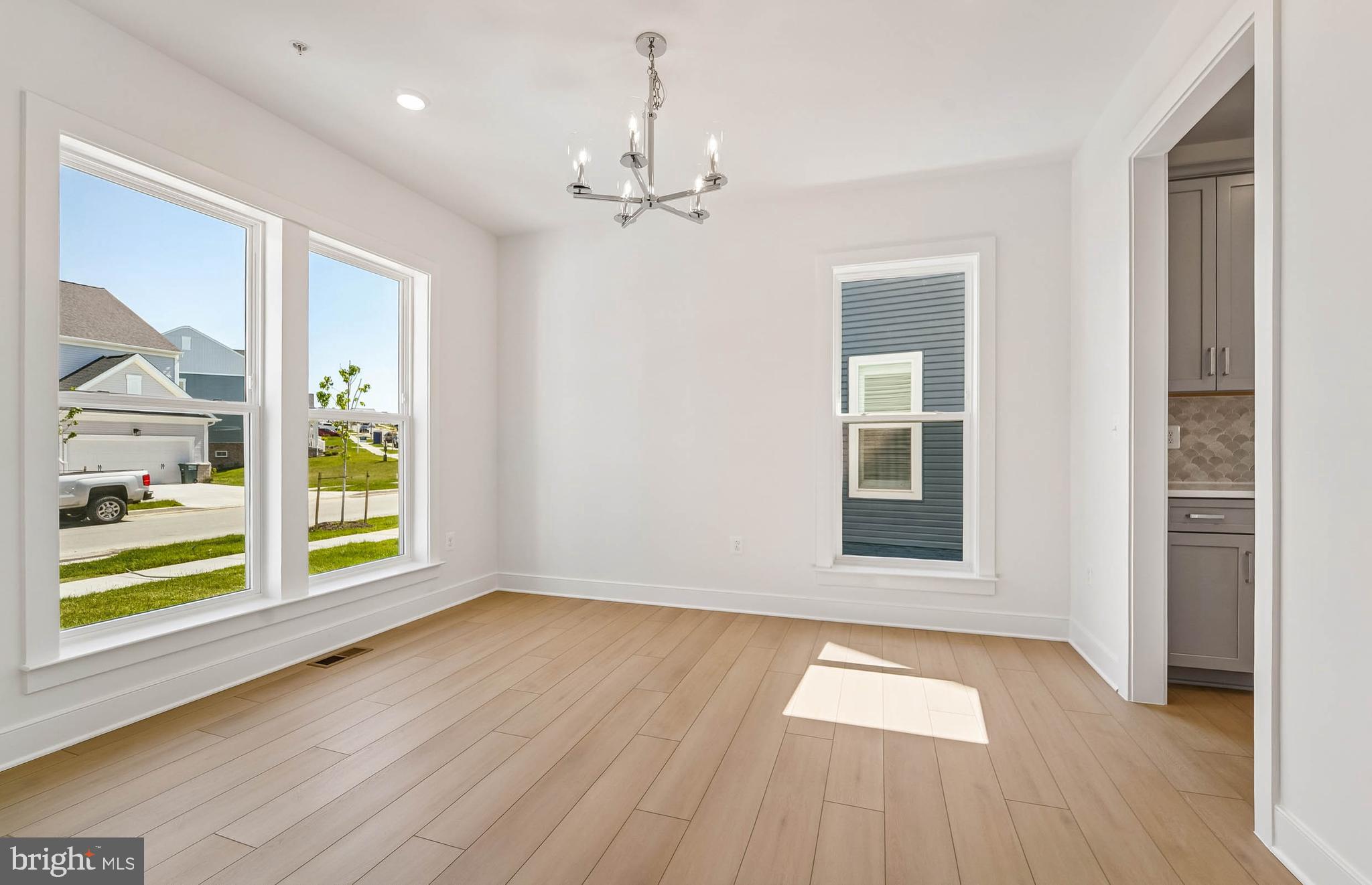 14602 Sourgum Road Boyds, MD 20841 - Photo 5 of 45 Dining Room - Actual Home