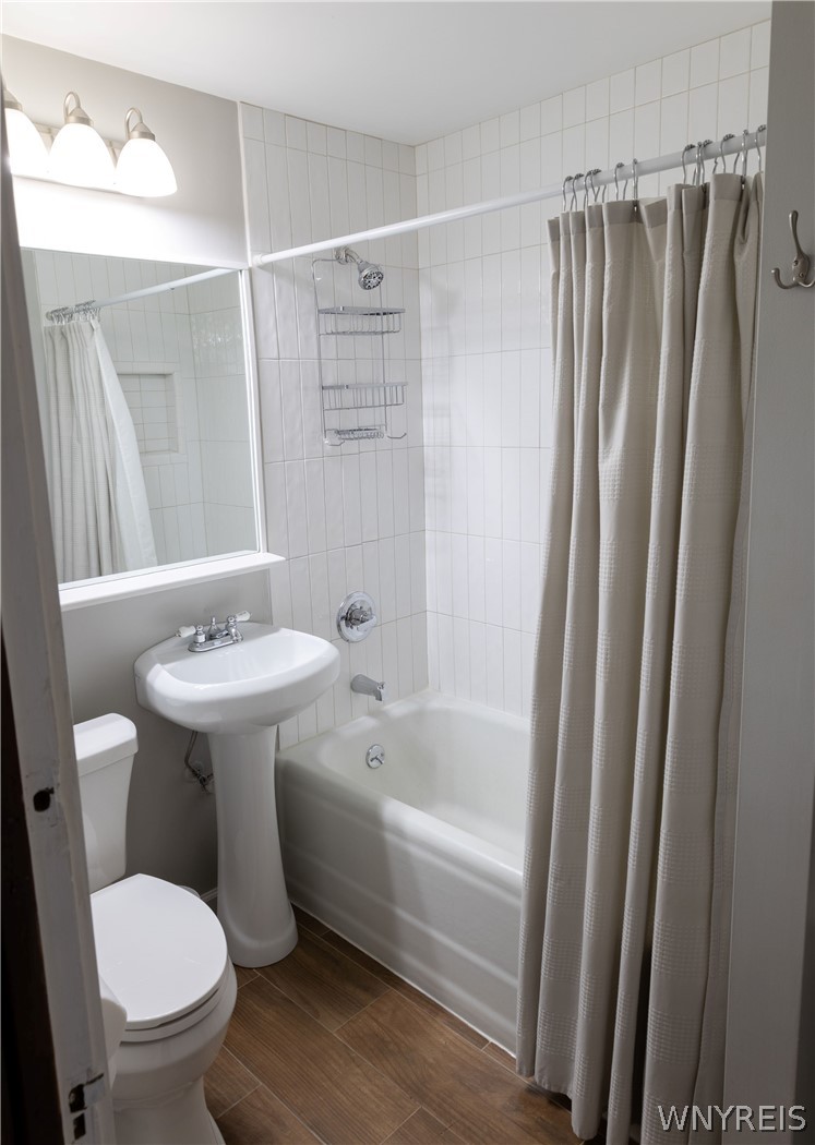 5517 Sterling Road Hamburg, NY 14075 - Photo 21 of 35