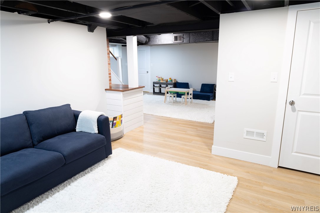 5517 Sterling Road Hamburg, NY 14075 - Photo 29 of 35