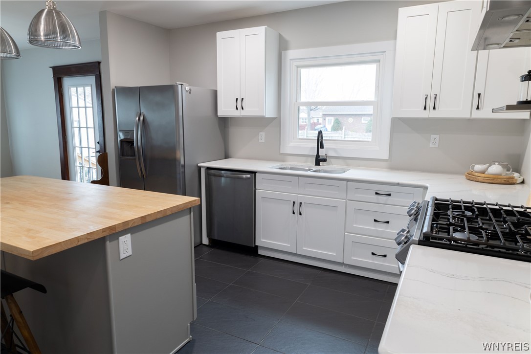 5517 Sterling Road Hamburg, NY 14075 - Photo 6 of 35