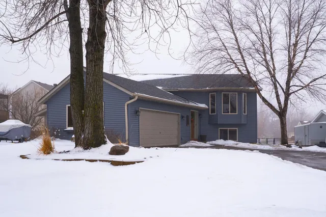 $364,900 | 2068 Wild Wings Pass, Elko New Market, MN 55054