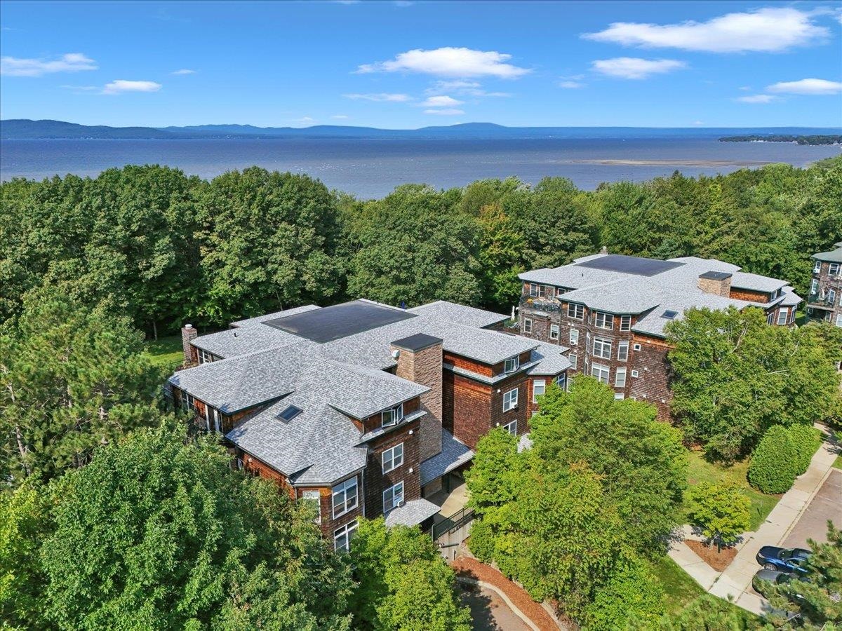 3 Claire Point Road Burlington, VT 05408 - Photo 5 of 52 Gallery Image 5