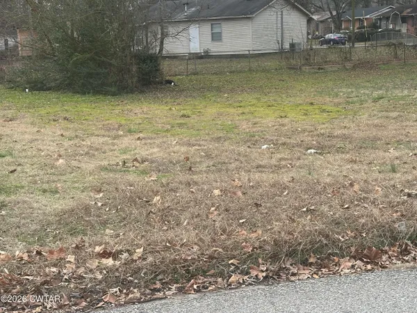 $5,000 | 116 West Mitchell Street, Humboldt, TN 38343