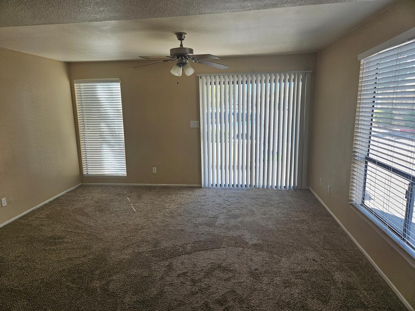 935 North Granite Reef Road, Unit 116 Scottsdale, AZ 85257 - Photo 9 of 24 Photo #9