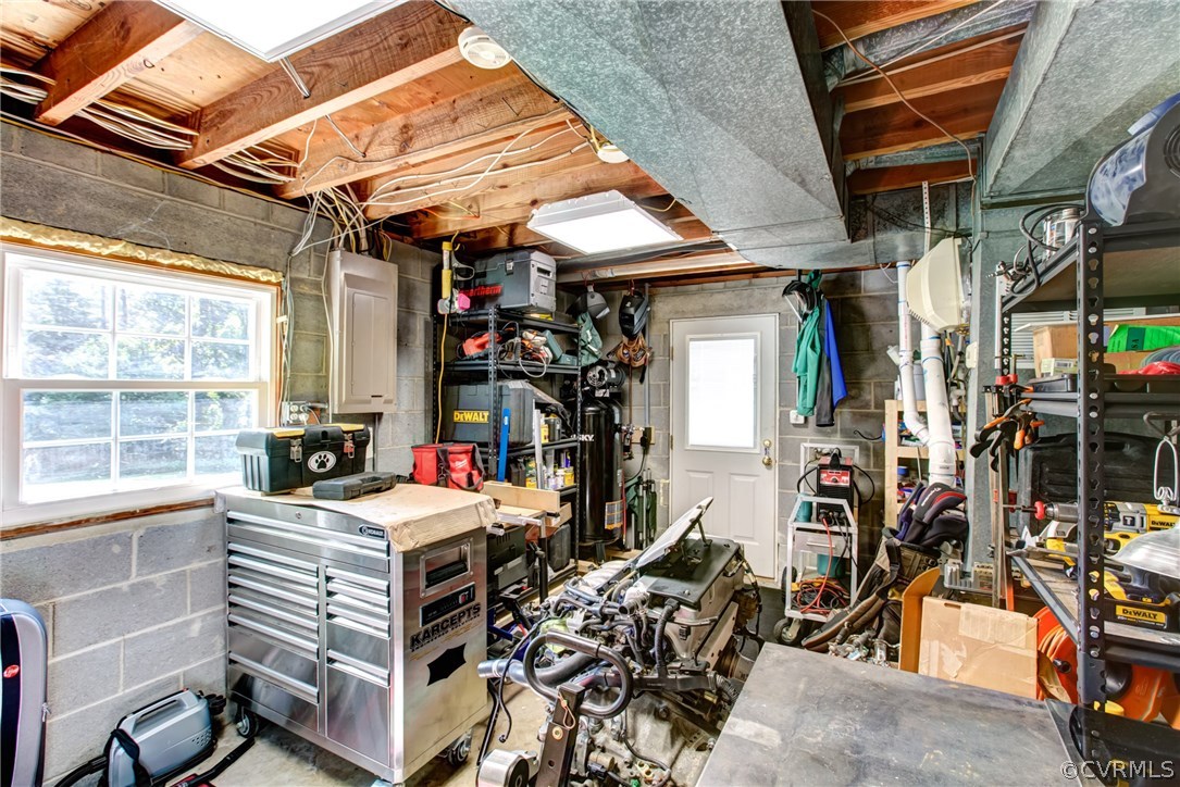 7 Stanmore Road Richmond, VA 23236 - Photo 15 of 23 Utility Room View/Workshop