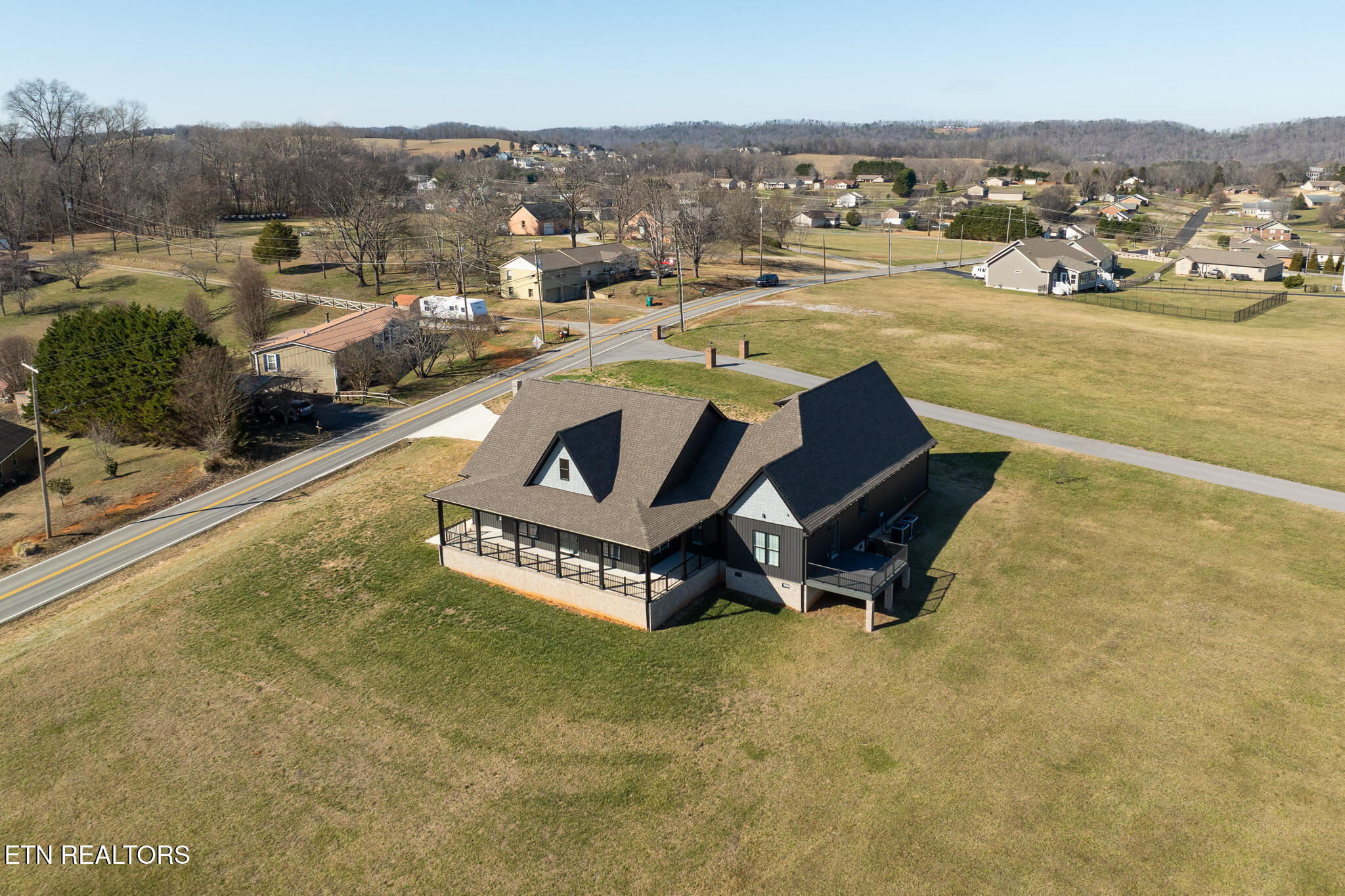 1340 Jim Fain Road Sevierville, TN 37876 - Photo 38 of 43 untitled-42