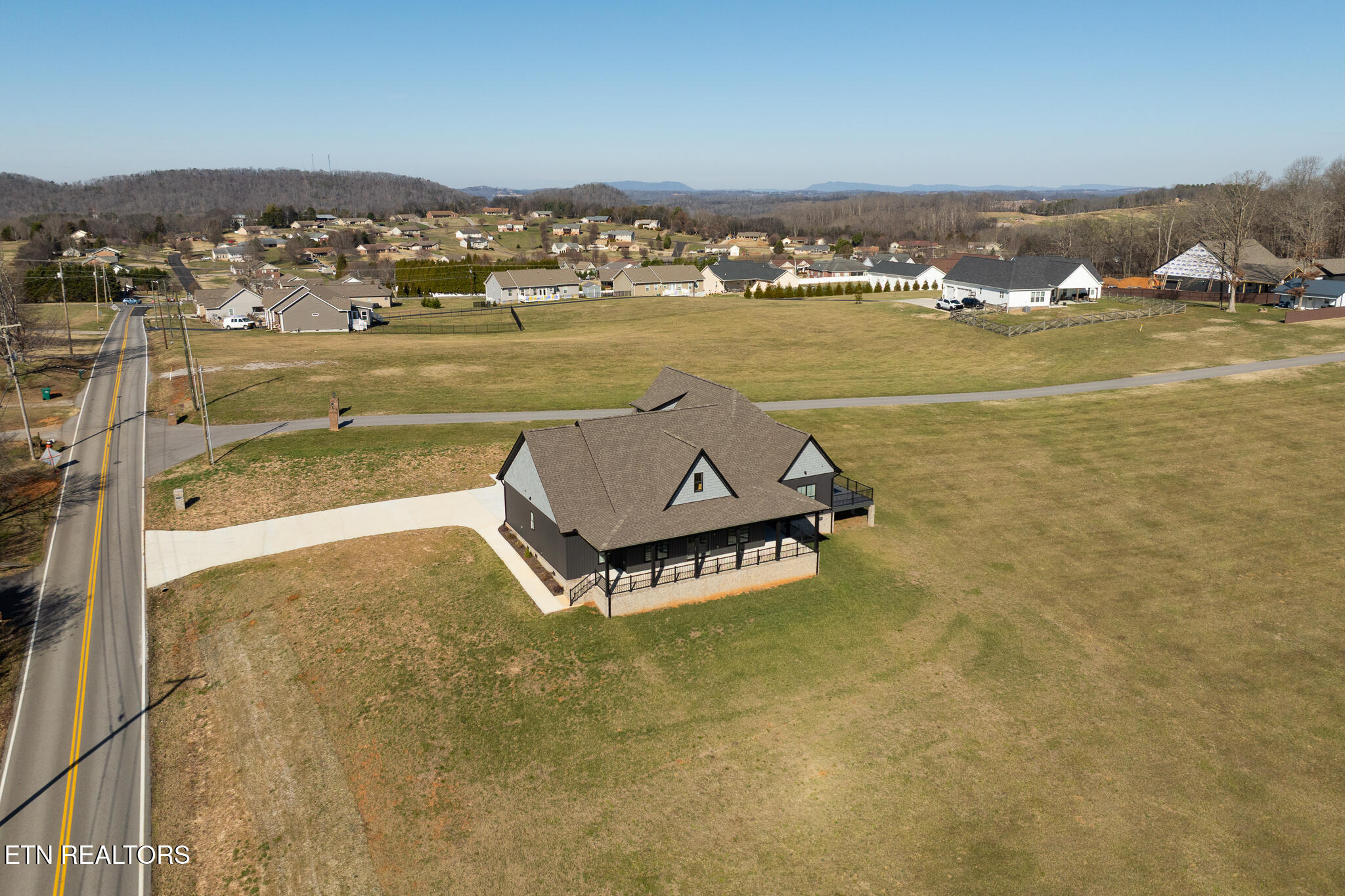 1340 Jim Fain Road Sevierville, TN 37876 - Photo 39 of 43 untitled-43