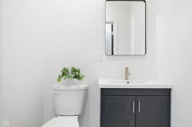 $449,000 | 6574 East Us Highway, Losantville, IN 47354