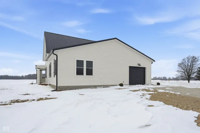 $449,000 | 6574 East Us Highway, Losantville, IN 47354