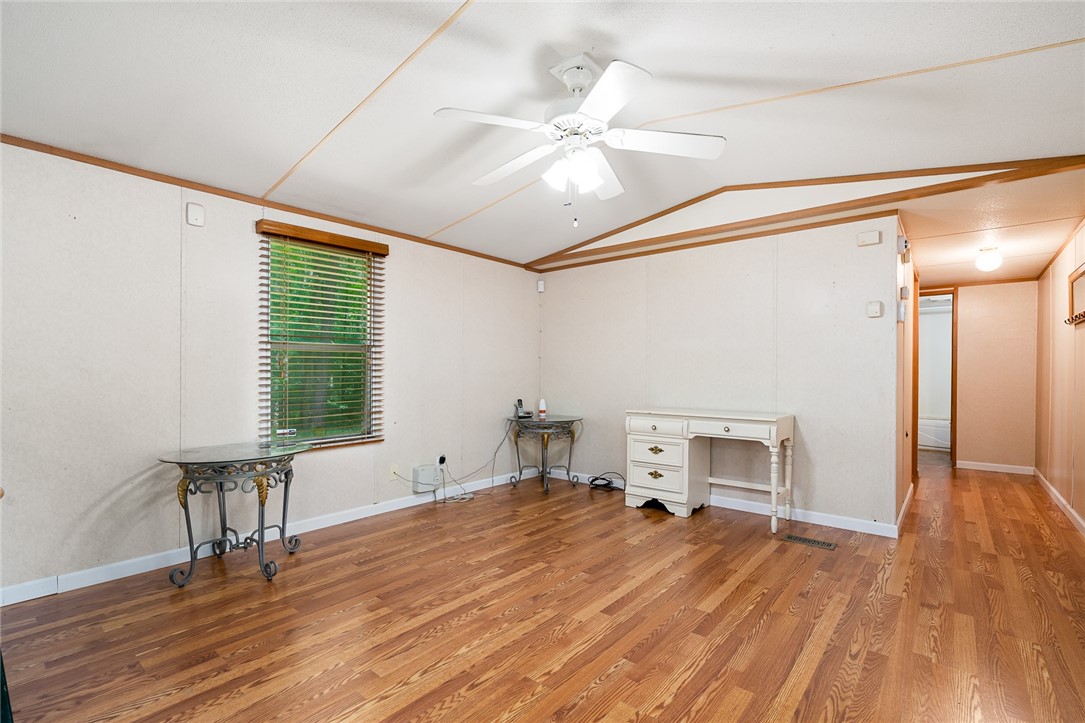 133 Greenvalley Road Starr, SC 29684 - Photo 8 of 24