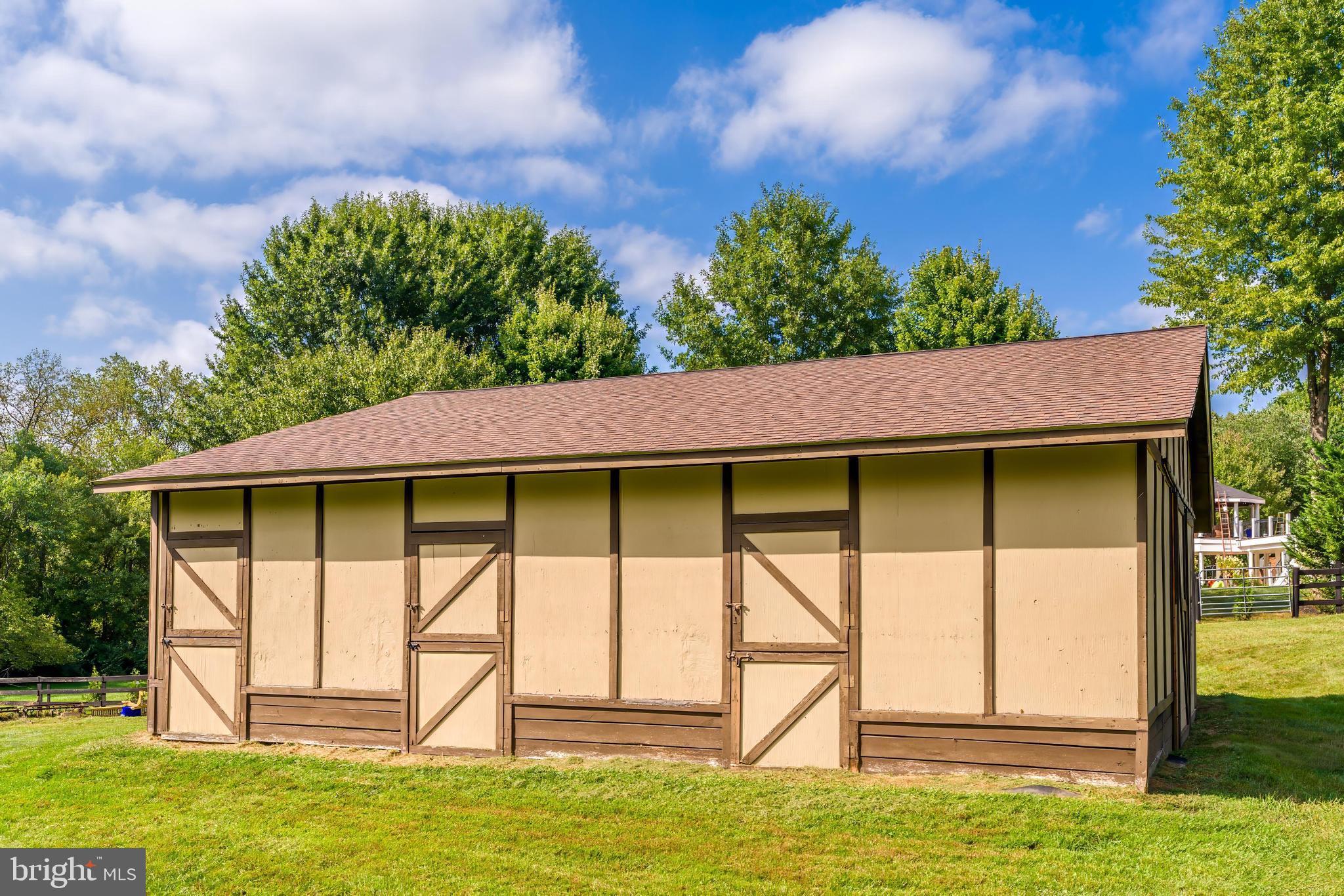 1738 Dressage Drive Reston, VA 20190 - Photo 38 of 57