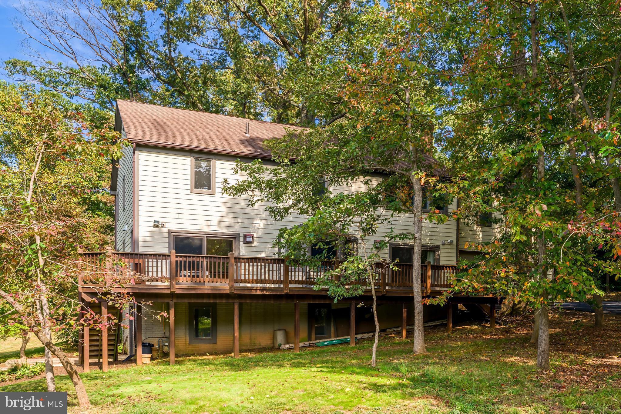 1738 Dressage Drive Reston, VA 20190 - Photo 9 of 57