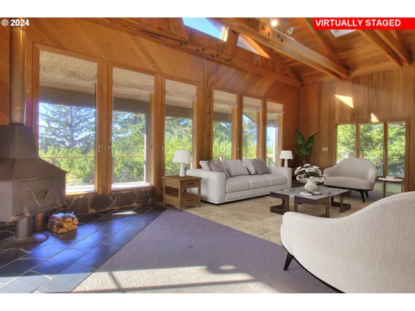 $699,999 | 4 Vista Drive, Port Orford, OR 97465