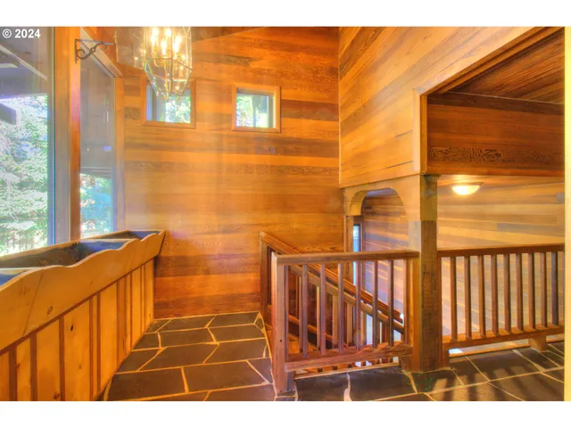 $699,999 | 4 Vista Drive, Port Orford, OR 97465