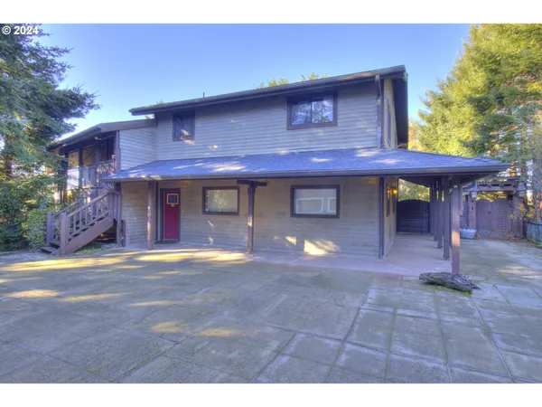 $699,999 | 4 Vista Drive, Port Orford, OR 97465