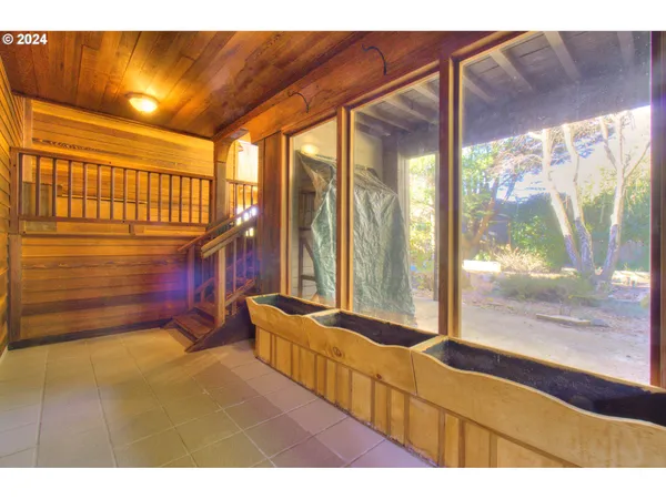 $699,999 | 4 Vista Drive, Port Orford, OR 97465