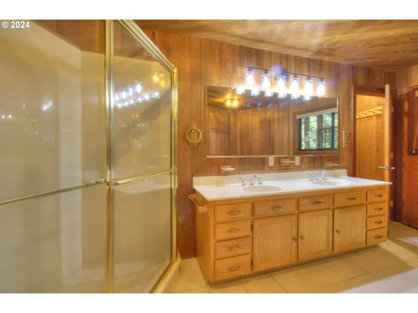 $699,999 | 4 Vista Drive, Port Orford, OR 97465