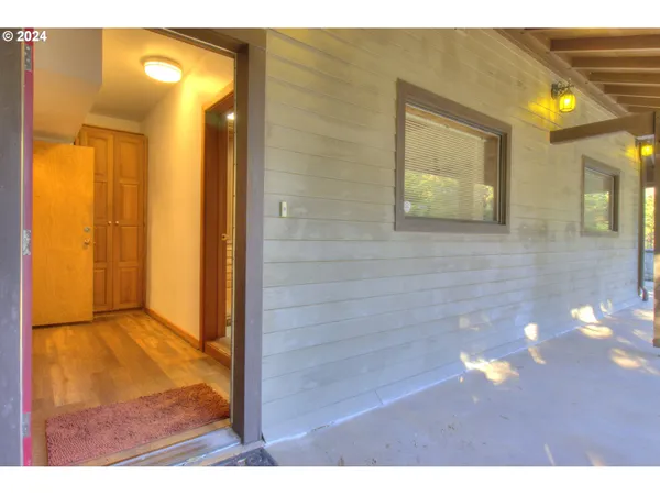 $699,999 | 4 Vista Drive, Port Orford, OR 97465