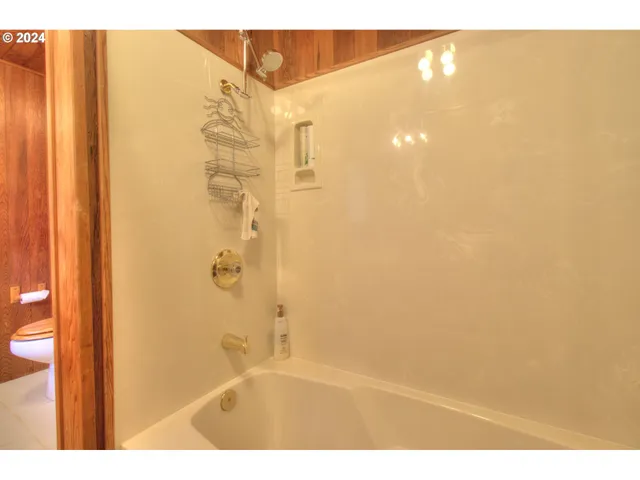 $699,999 | 4 Vista Drive, Port Orford, OR 97465