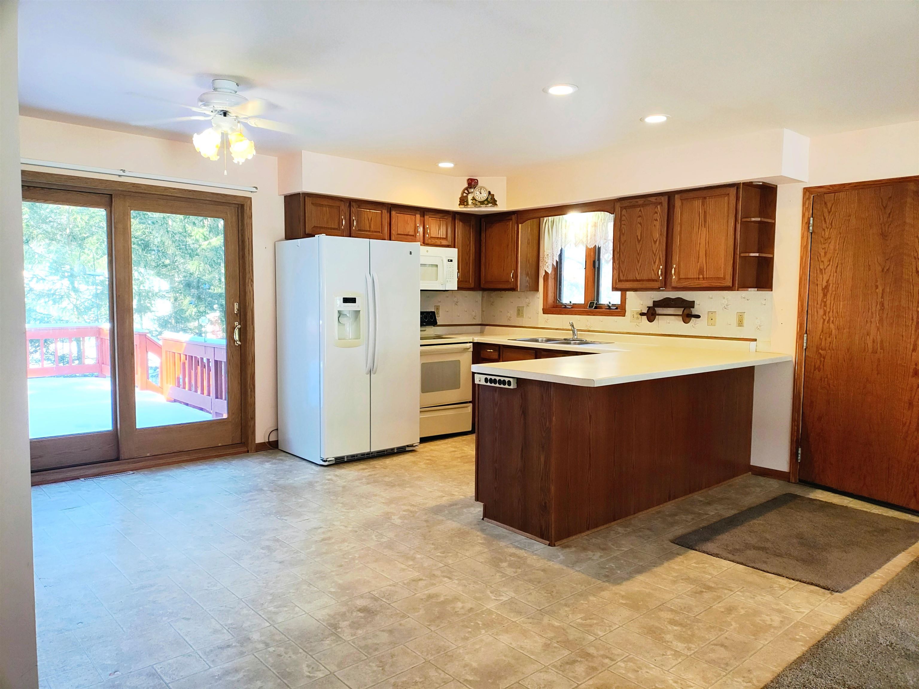 321 North Vincennes Street Adams, WI 53910 - Photo 6 of 26