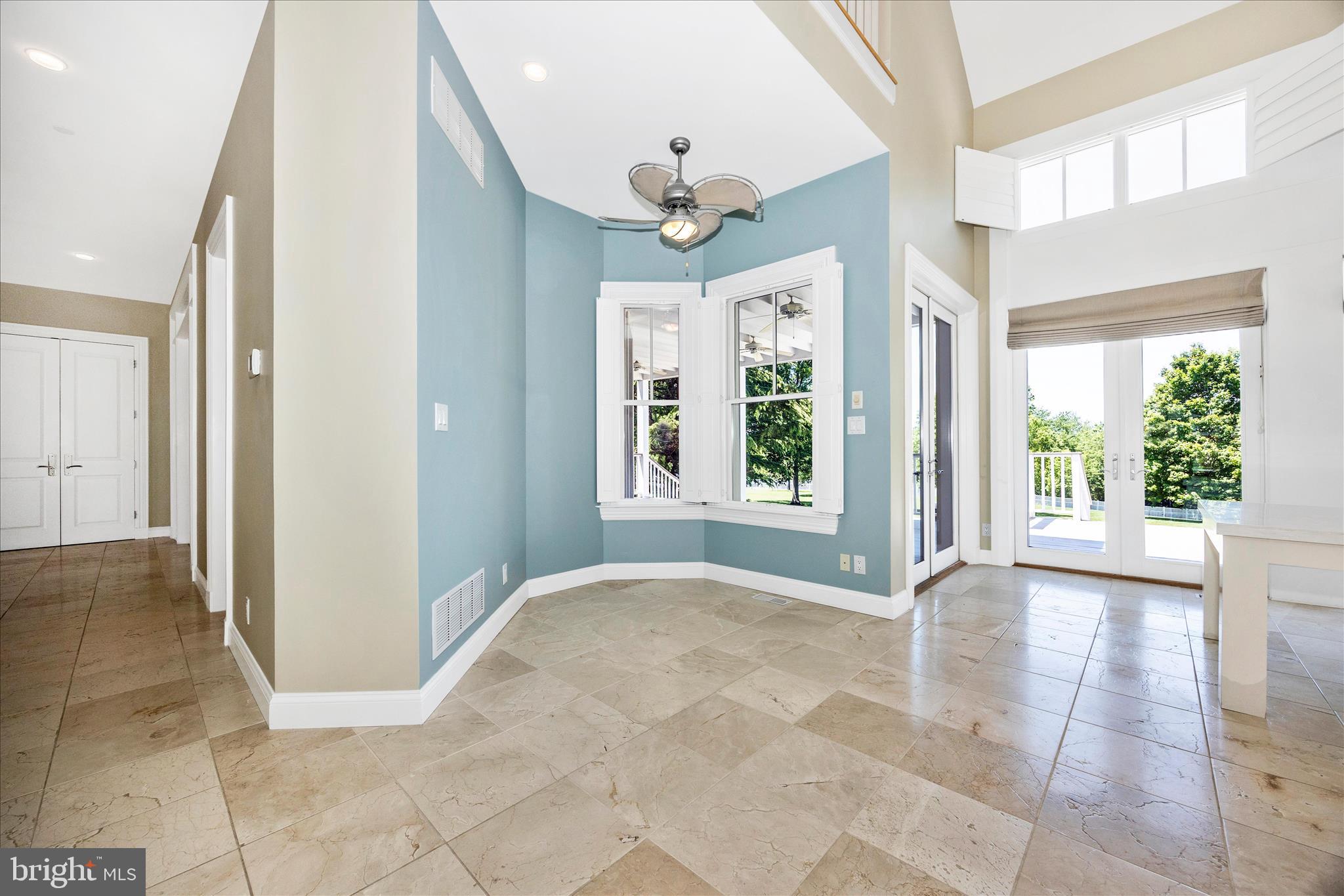 21612 Ripplemead Drive Gaithersburg, MD 20882 - Photo 26 of 129 Coffee/Breakfast Nook
