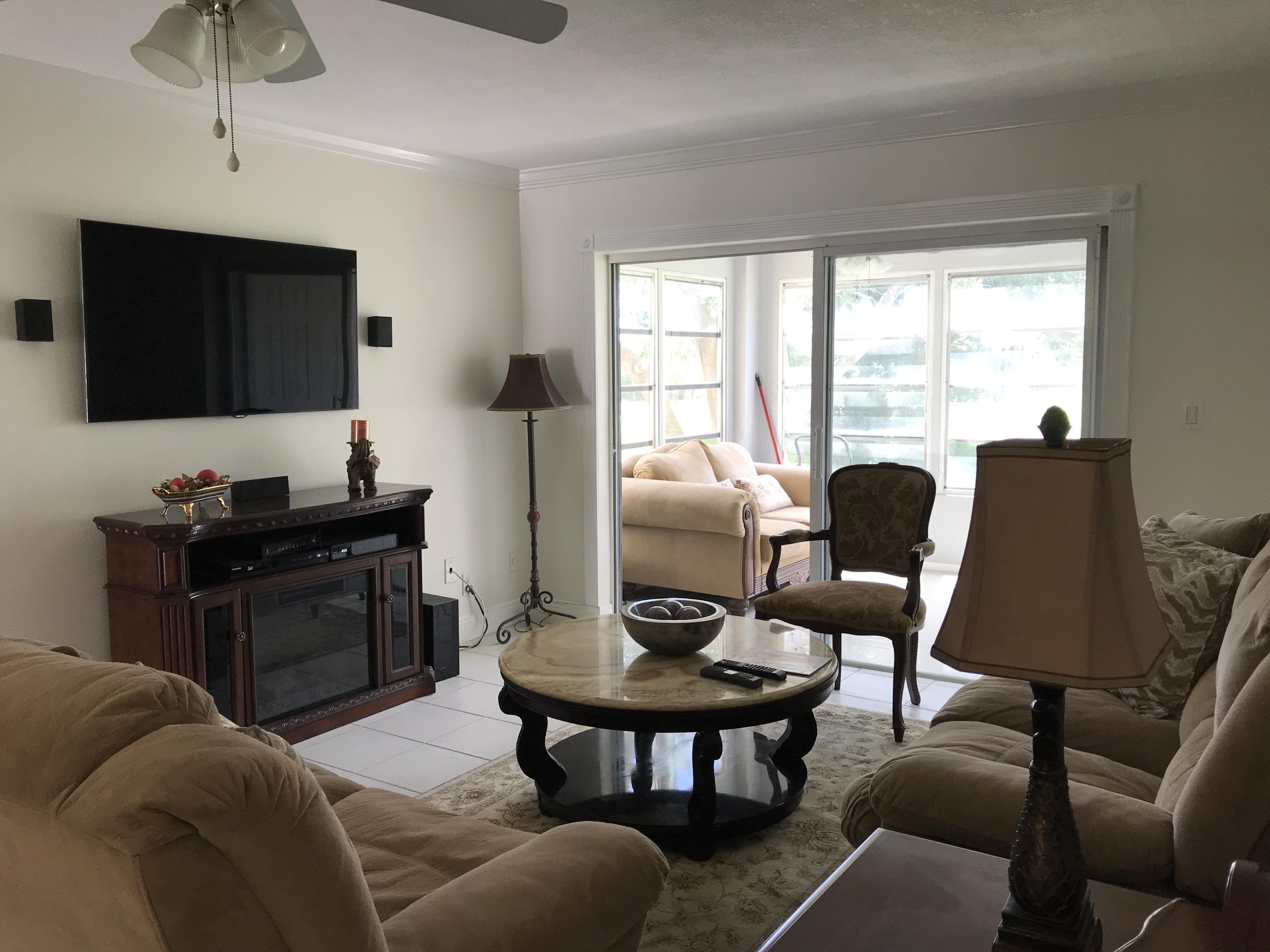 9440 Southwest 8th Street, Unit 203 Boca Raton, FL 33428 - Photo 9 of 22 IMG_0548
