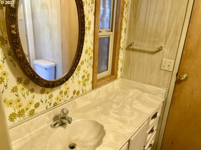 $29,997 | 5355 River Road North, Unit 126, Keizer, OR 97303