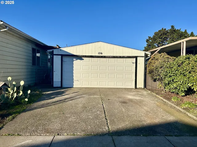 $29,997 | 5355 River Road North, Unit 126, Keizer, OR 97303