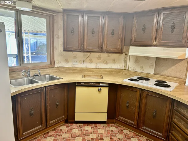 $29,997 | 5355 River Road North, Unit 126, Keizer, OR 97303