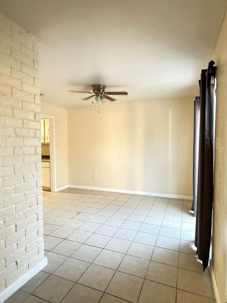 7318 Boone Road, Unit B Houston, TX 77072 - Photo 16 of 23